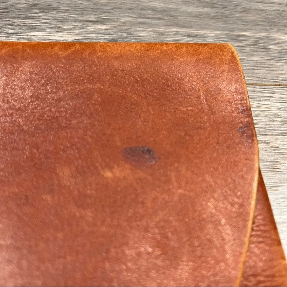 Levi's Leather Laptop Computer Case Rectangular Shaped Brown 15.6 x 12 Inch - Picture 4 of 15
